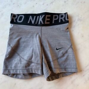Nike Pro - Gray